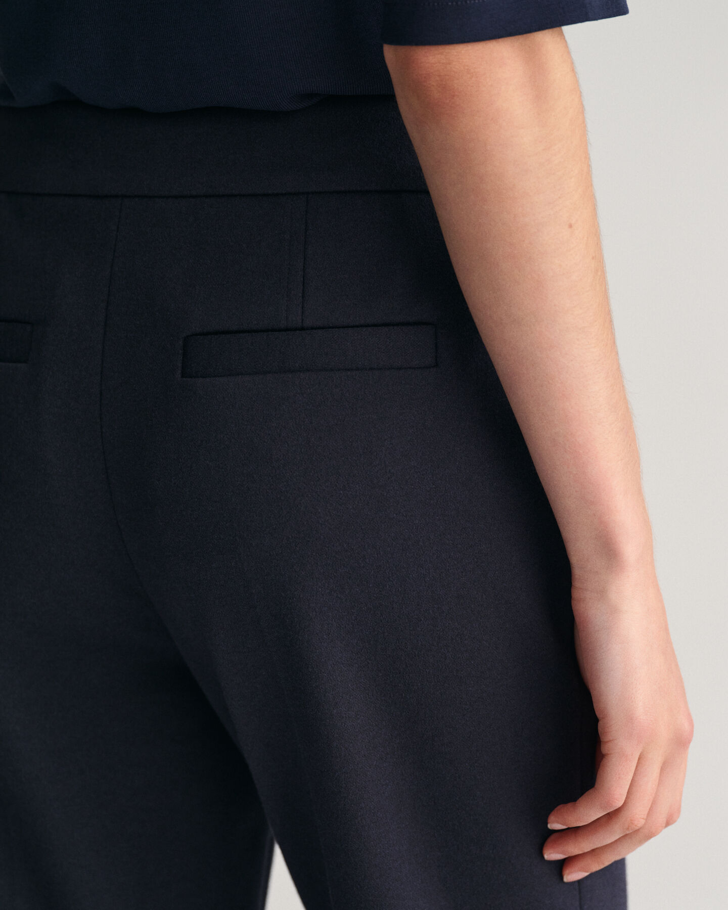 Pantalon cigarette en jersey