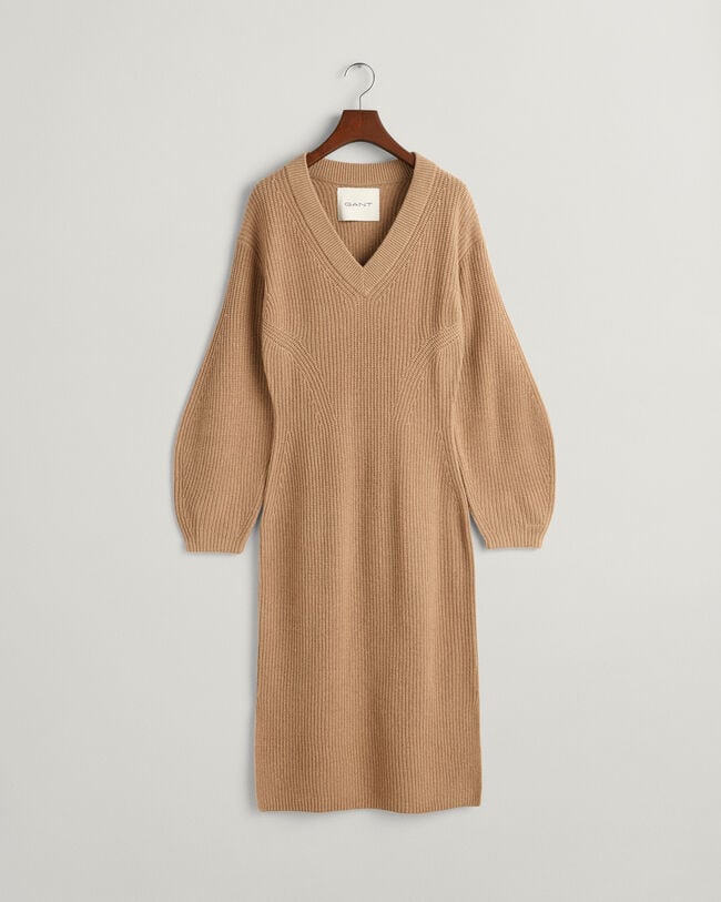 Robe col V en laine c&ocirc;tel&eacute;e