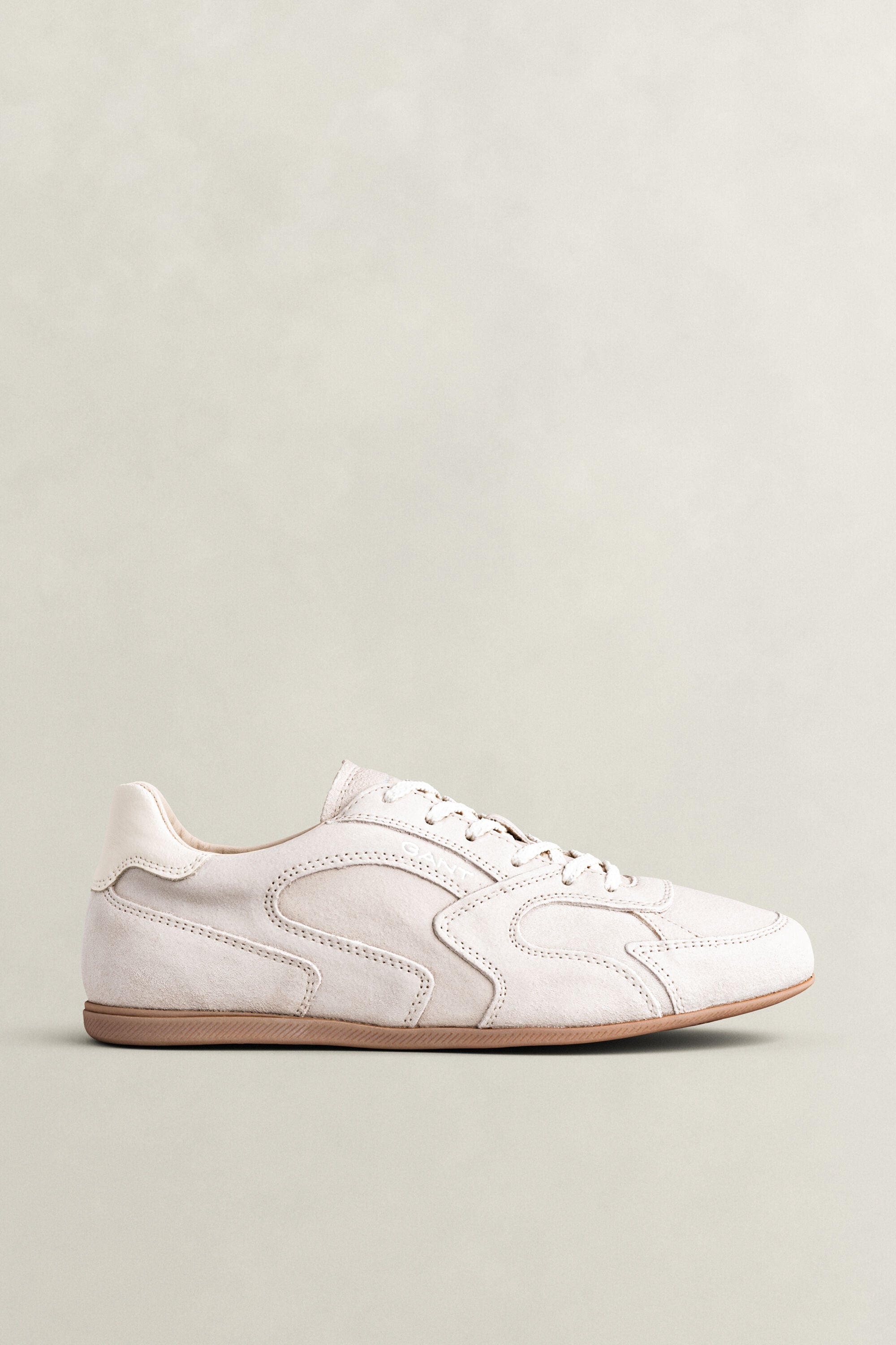Baskets en daim Sherly