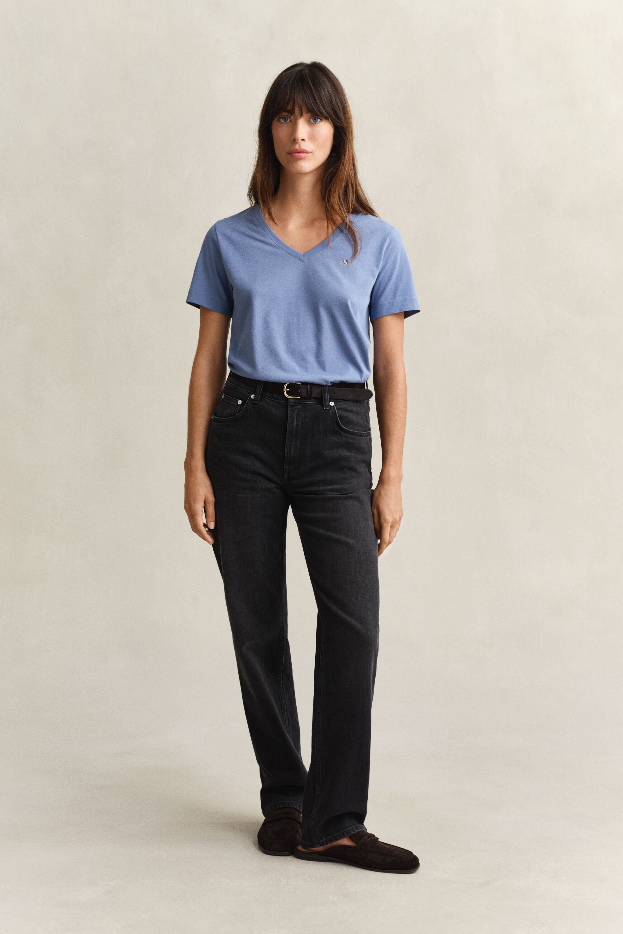 T-shirt col V Shield