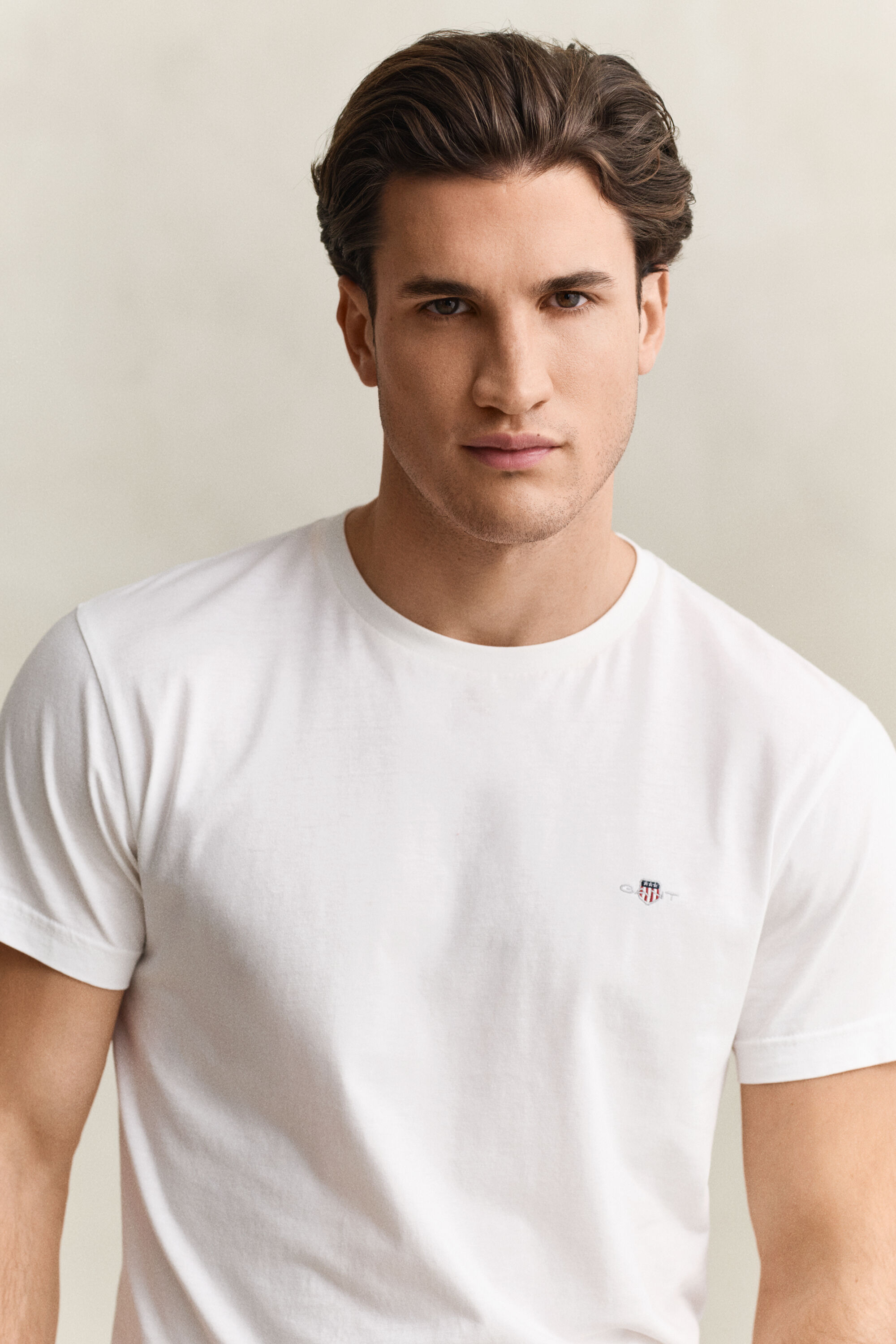 T-shirt coupe slim Shield