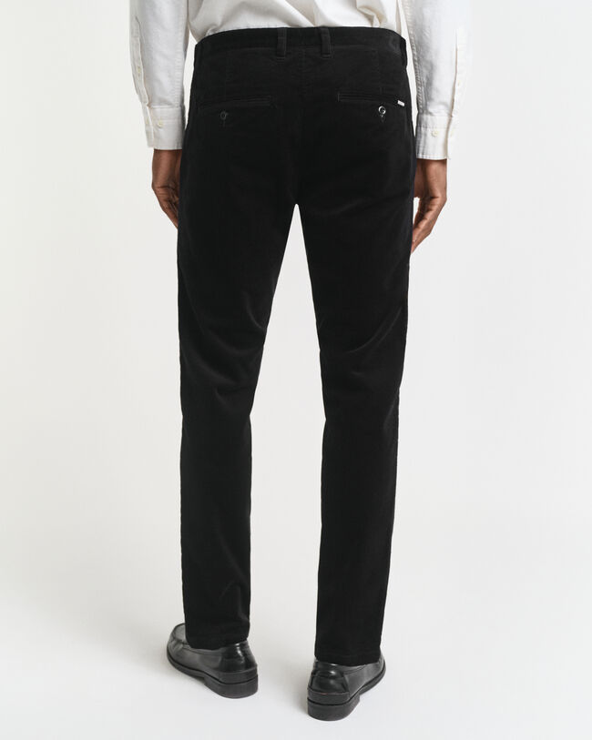 Pantalon chino slim fit en velours côtelé