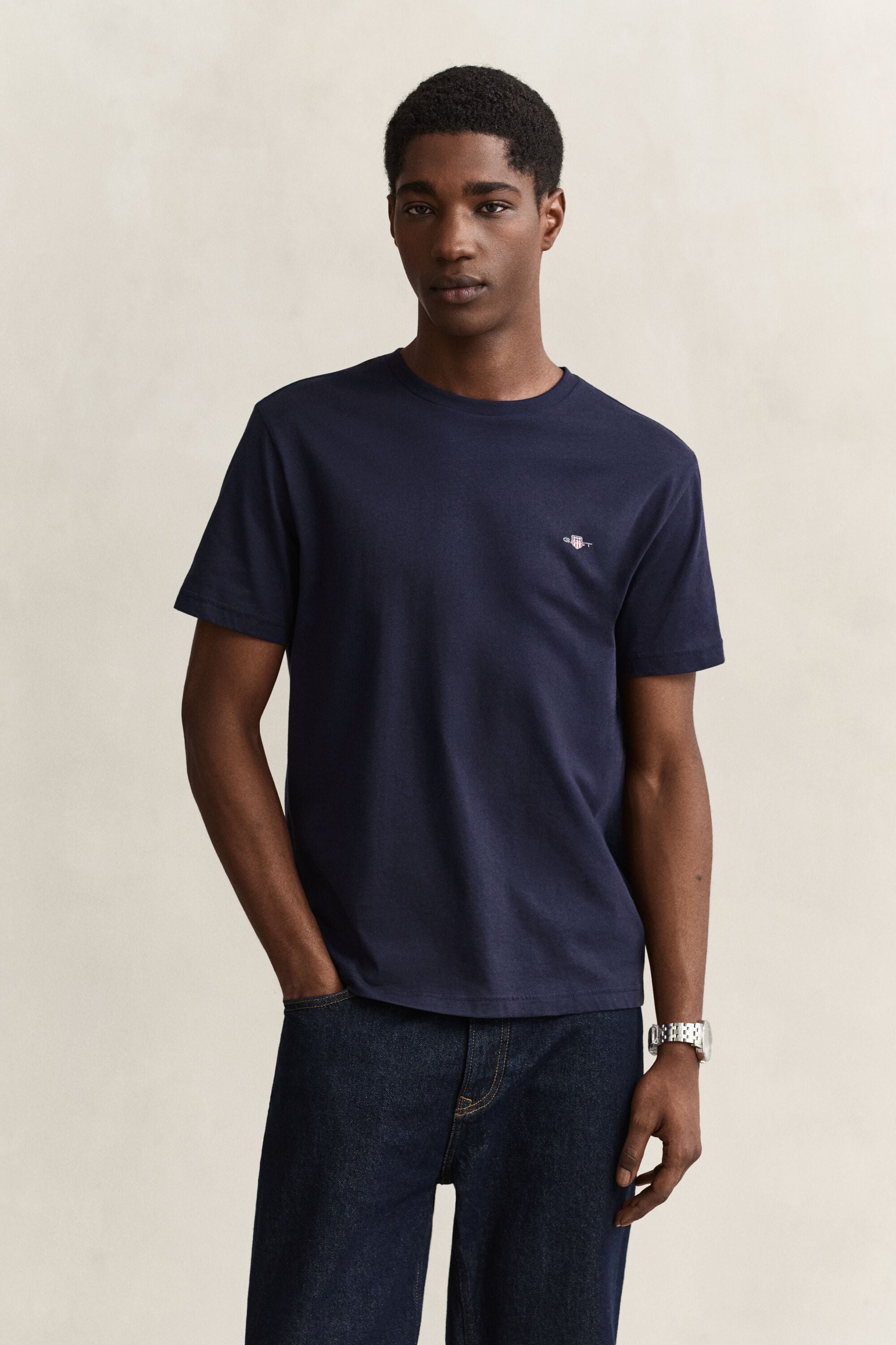 T-shirt regular avec écusson