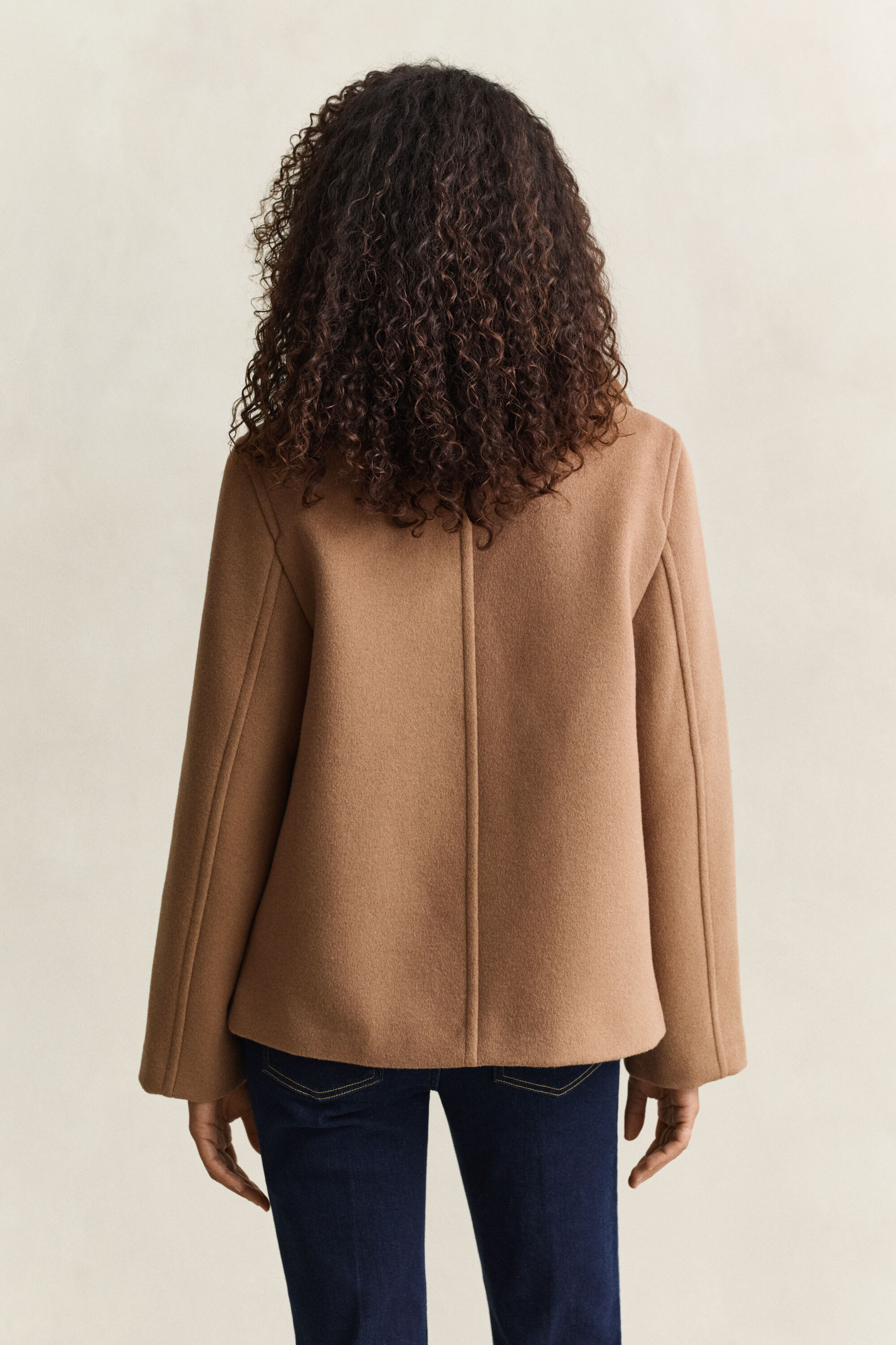 Veste avec col en fourrure synthétique
