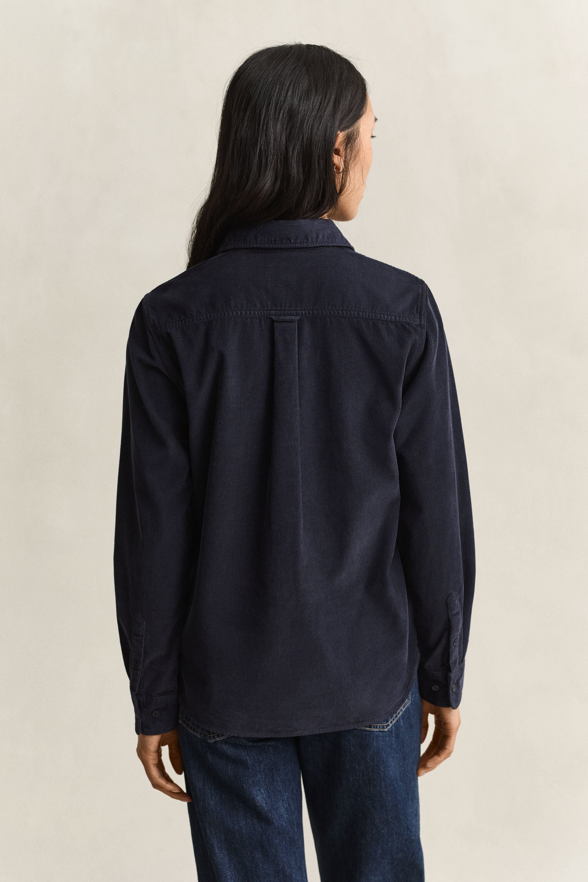 Chemise regular en velours côtelé