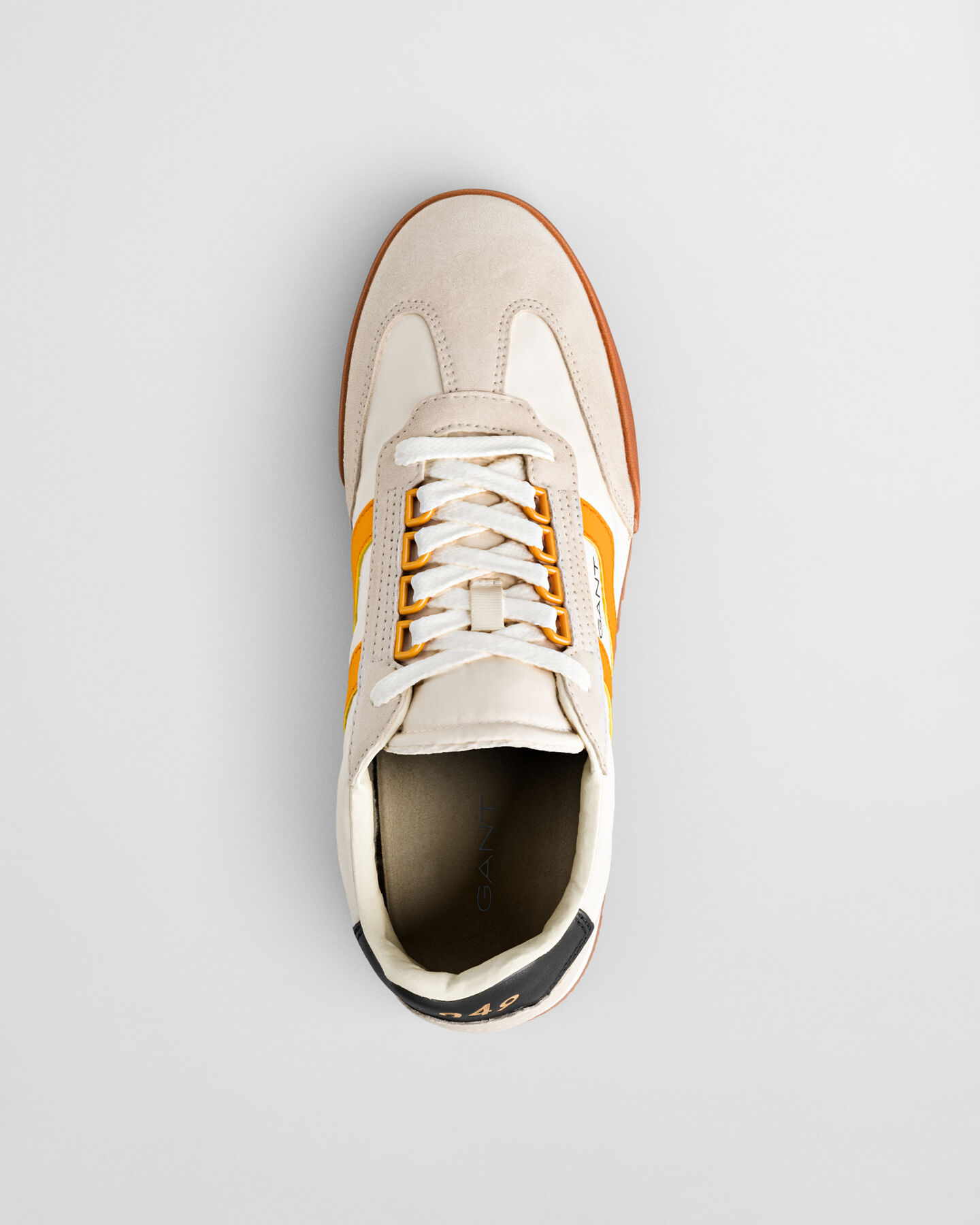 Baskets en daim Baylle