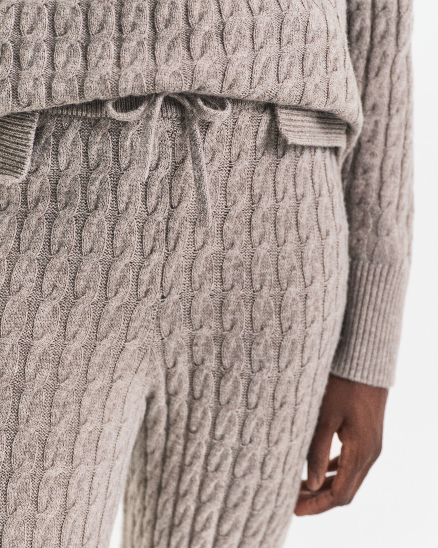 Pantalon en maille torsadée de laine