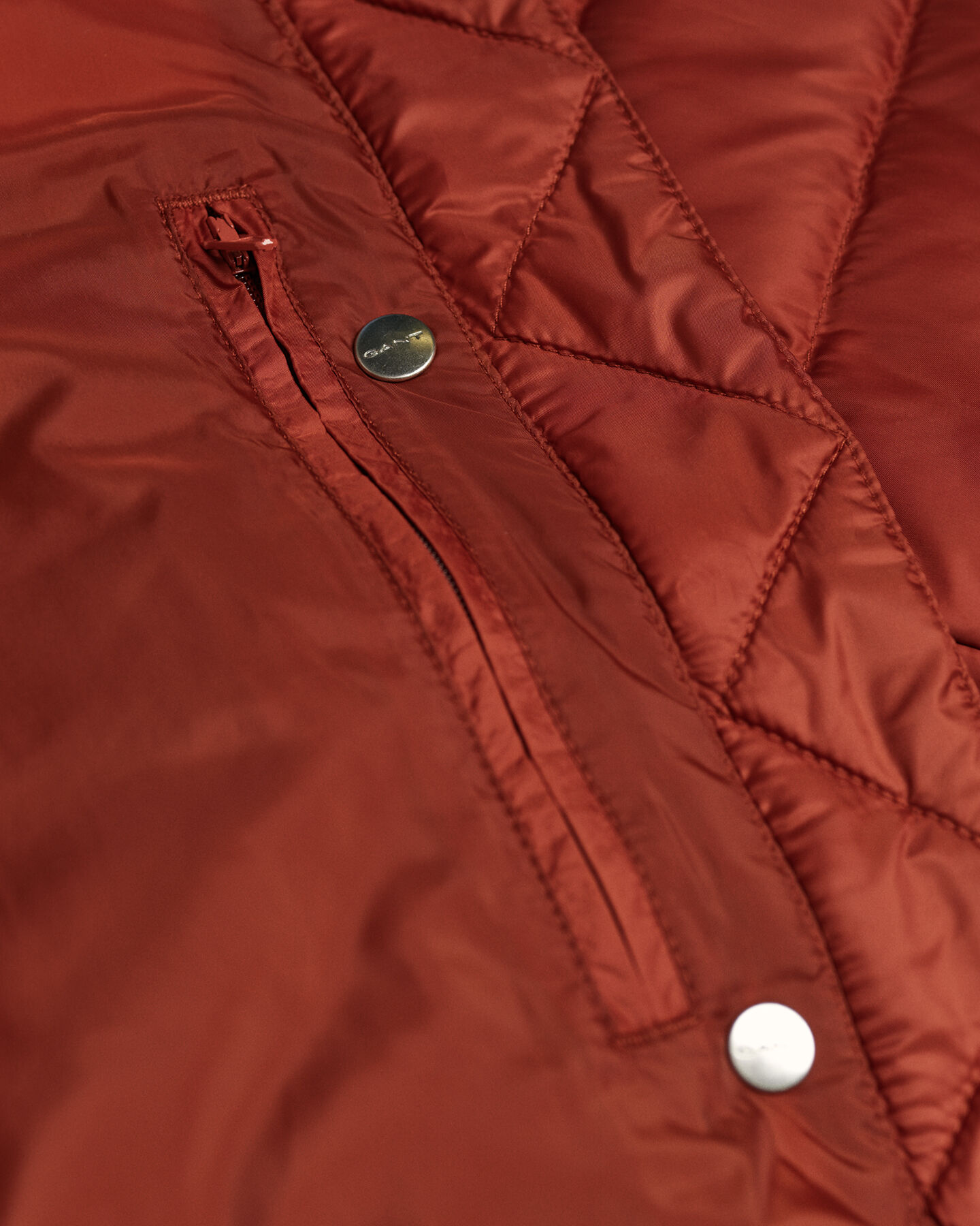 Doudoune l&eacute;g&egrave;re en duvet