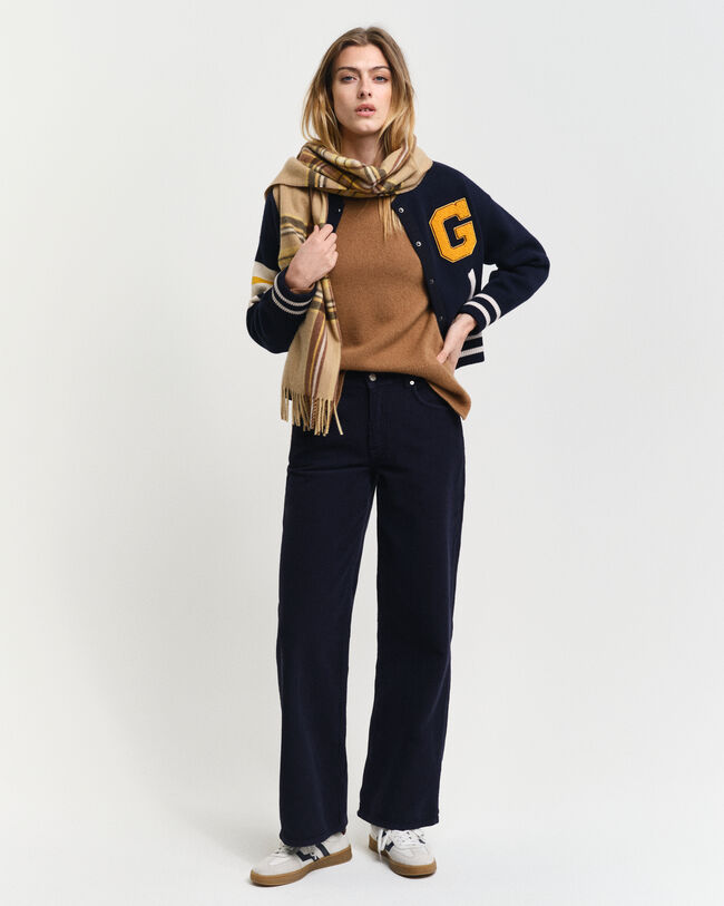 Pull ras du cou avec finitions &agrave; chevrons