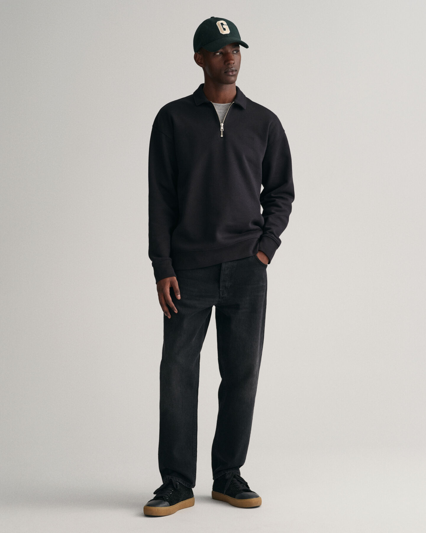 Jean relaxed fit ajust&eacute;