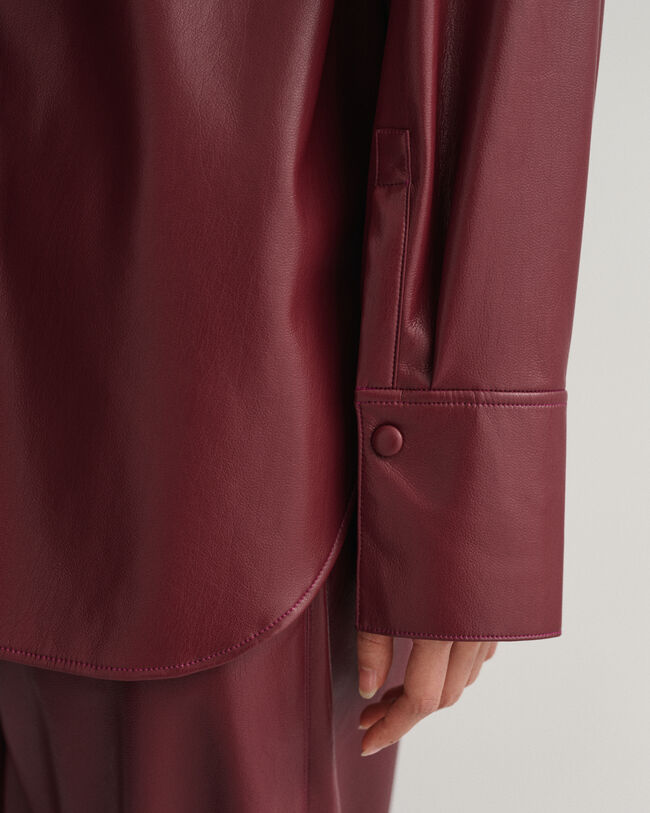 Surchemise en similicuir