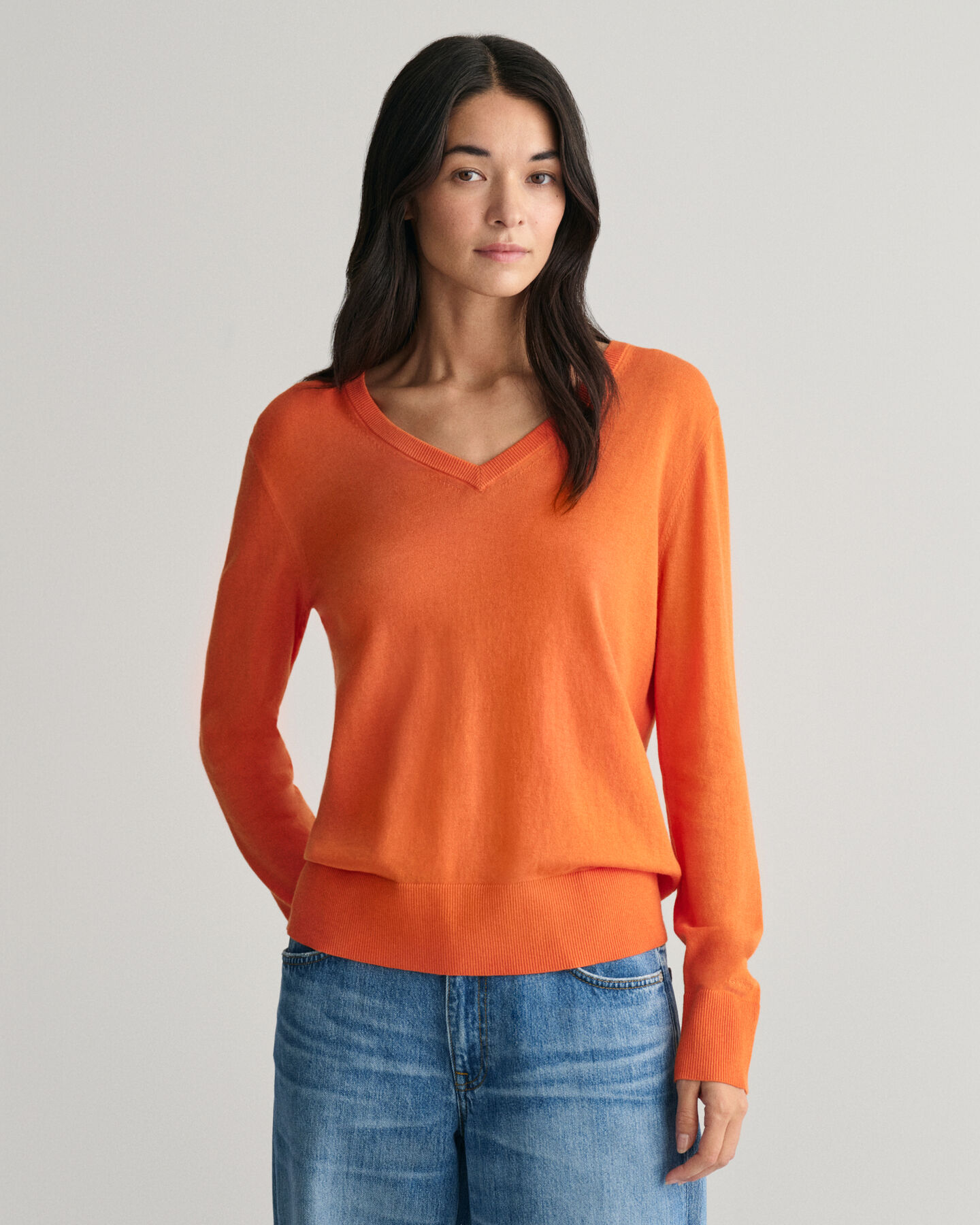 Pull col V en maille fine