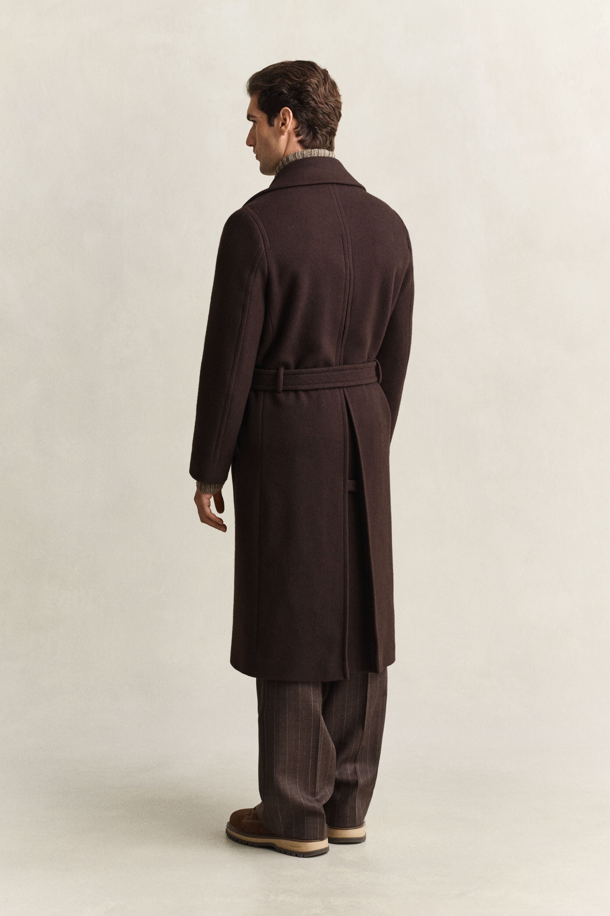 Manteau style militaire avec ceinture