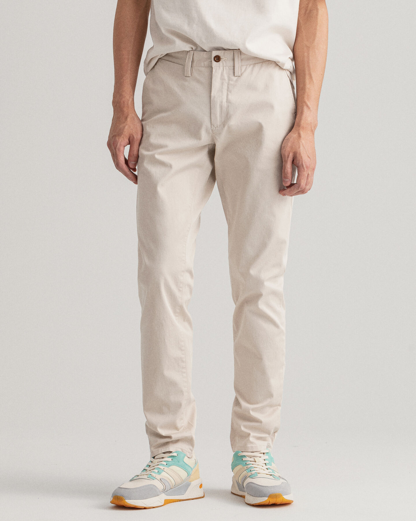 Pantalon chino slim fit en sergé Hallden