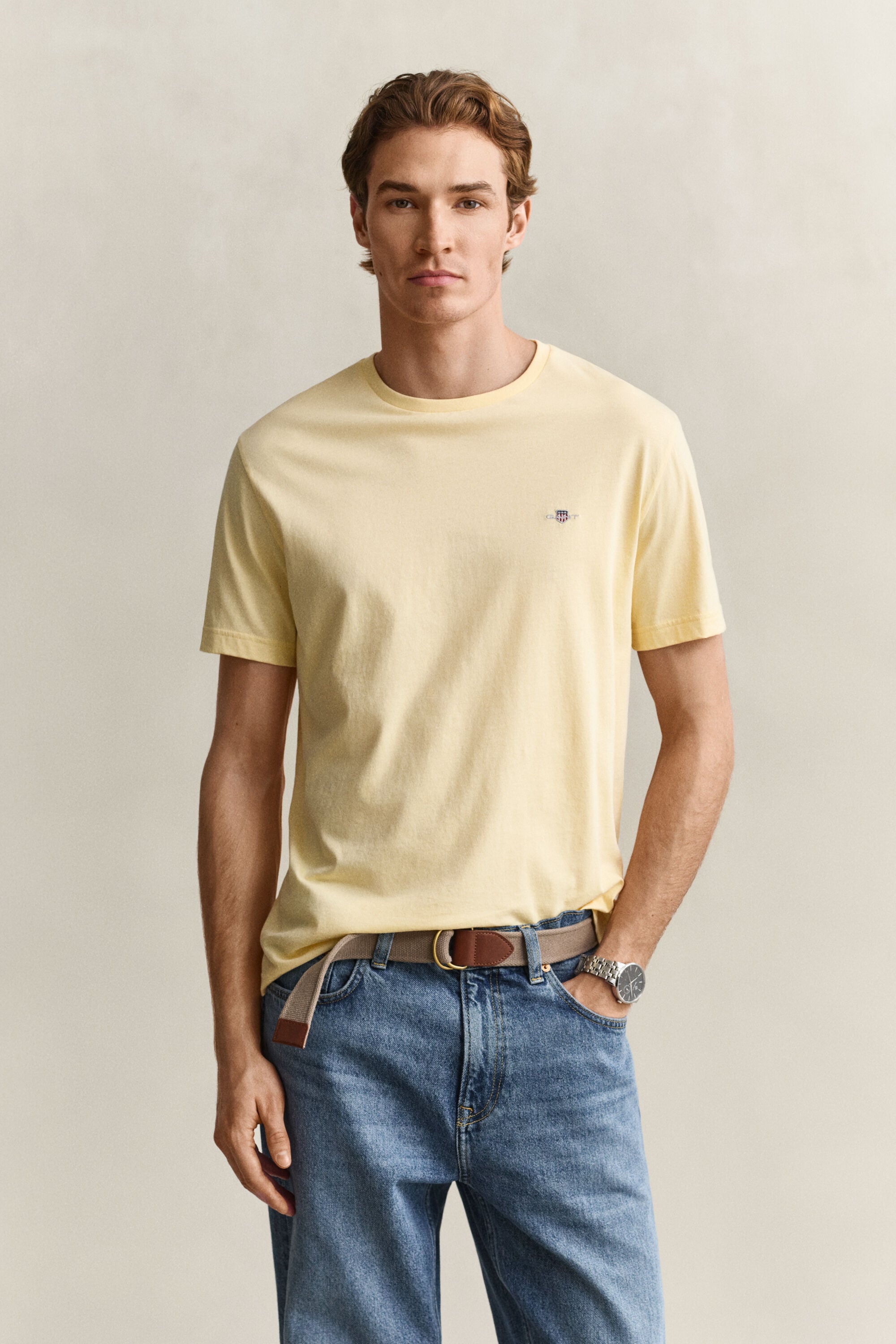 T-shirt coupe regular avec écusson