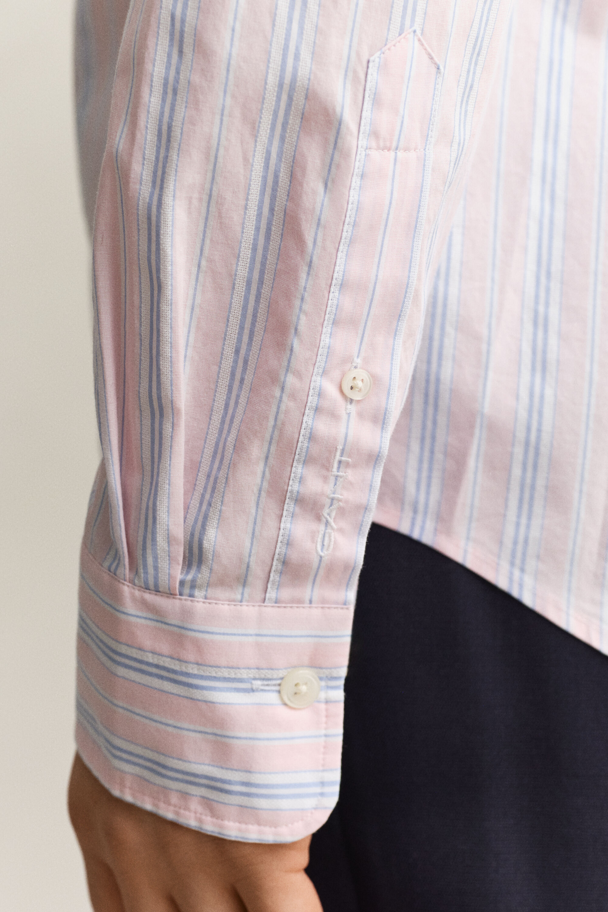 Chemise coupe regular à rayures dobby