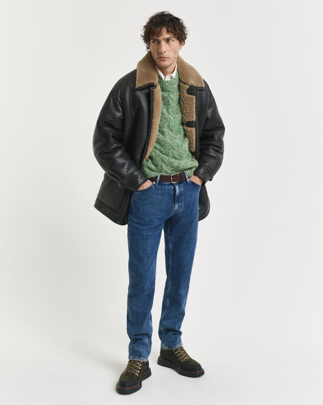 Jean regular fit à délavage épuré