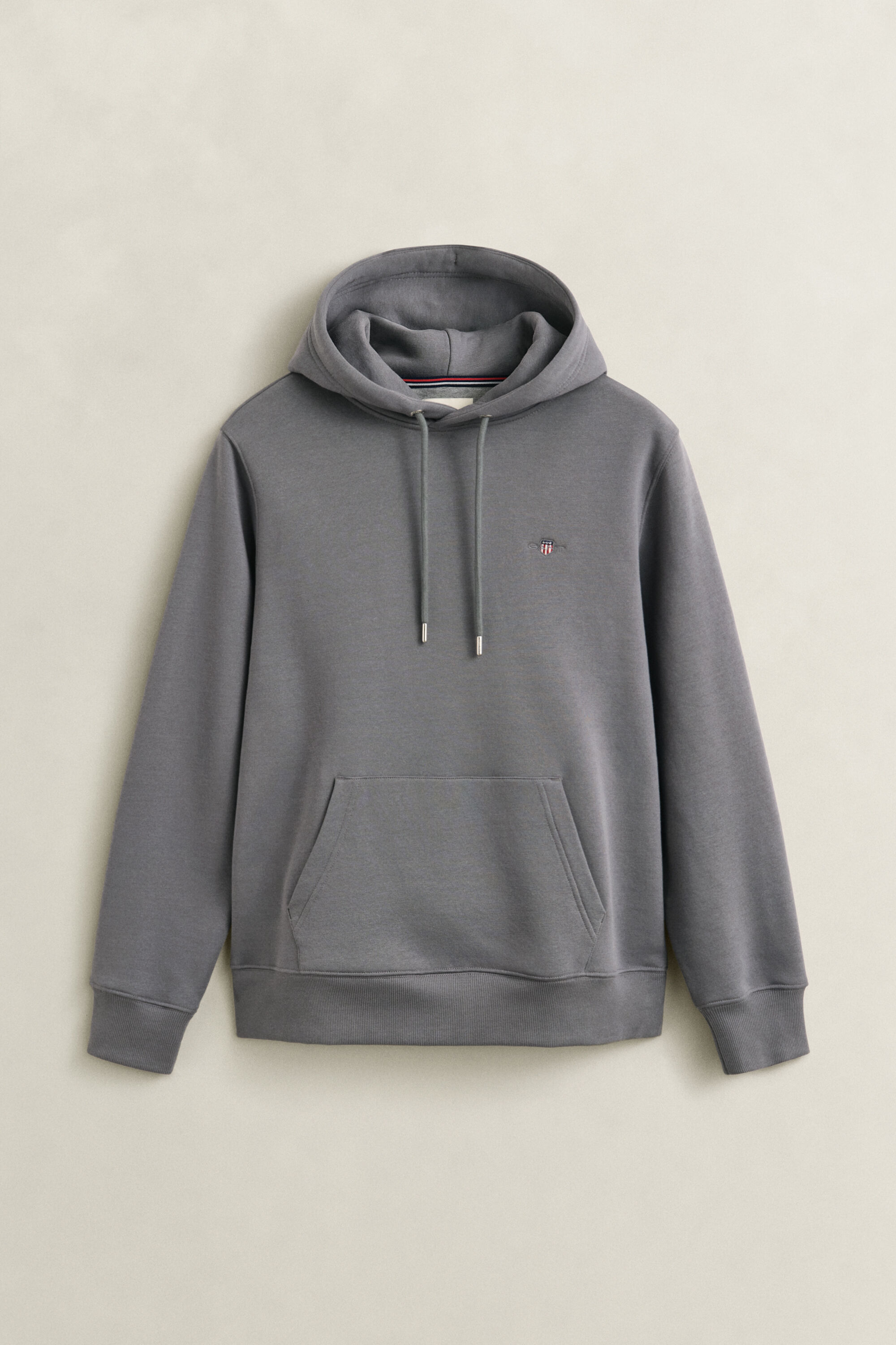 Sweat à capuche avec écusson