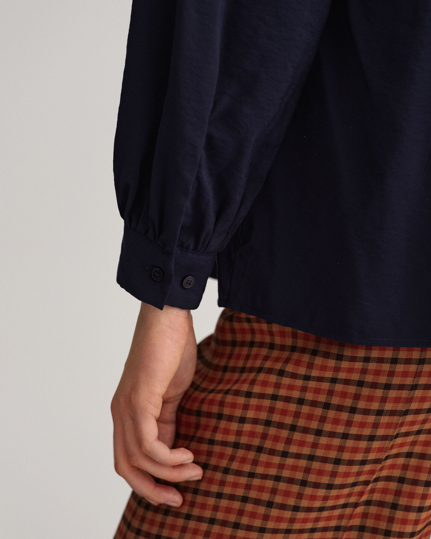 Chemisier &agrave; col droit