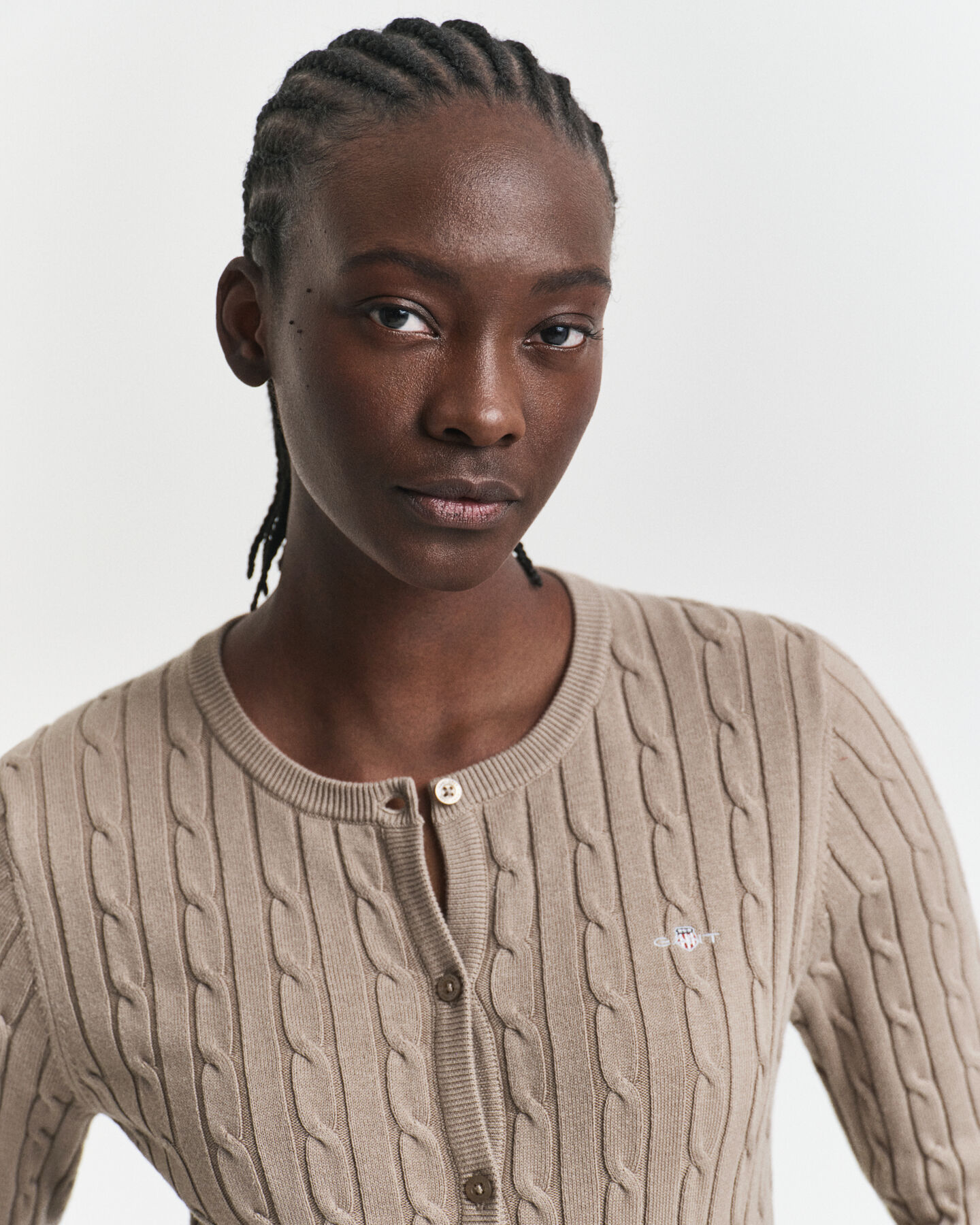 Cardigan en maille de coton stretch à torsades